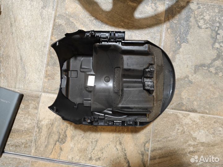 Кожух рулевой колонки нижний BMW X1 E84