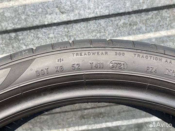 Pirelli P Zero PZ4 245/35 R20 95Y