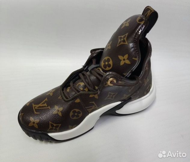 Кроссовки женские 38 louis vuitton