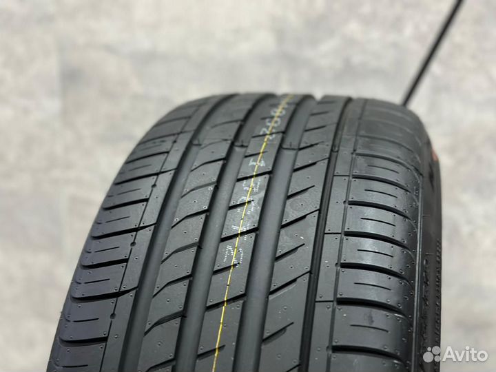 Nexen N'Fera SU1 235/40 R18 95Y