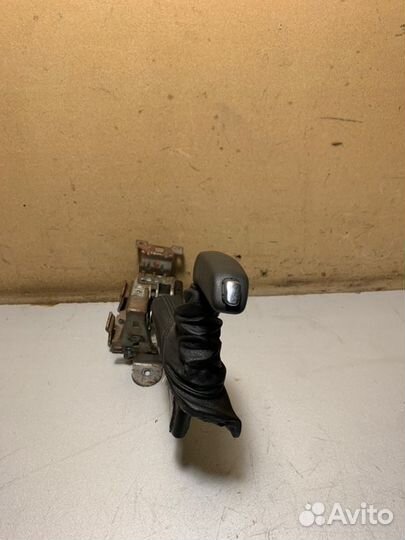 Ручник тормоза Peugeot 308 EP6