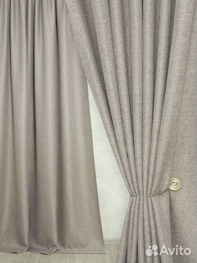 Интерьерные шторы серо-коричневый