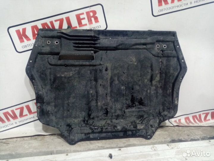 Защита двигателя пыльник двигателя Volkswagen