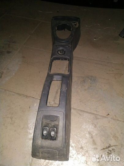 Пластик салона Renault Logan