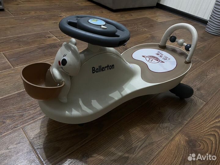 Машинка каталка толокар