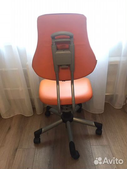 Комфортное детское кресло для учебы