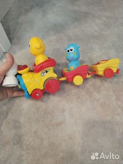 Поезд беби гоу, животные крутятся, звук