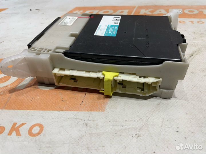 Блок комфорта Toyota Camry