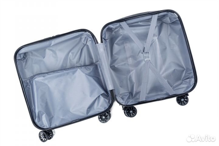 Чемодан детский Новый
