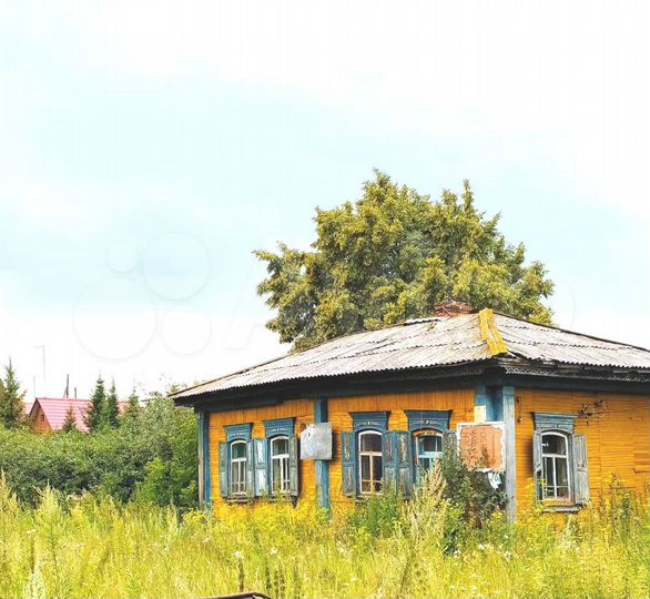 Дом 53 м² на участке 11 сот.