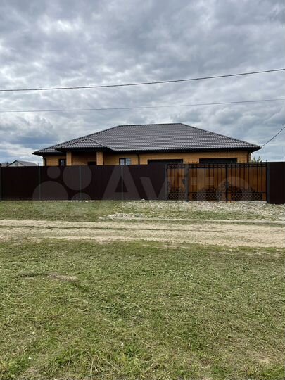 Дом 250 м² на участке 15 сот.