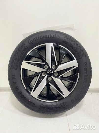 R18 Nokian Tyres Hakkapeliitta 10p SUV 235/60, PCD 5x114.3 DIA 67.1
