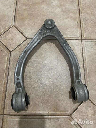 Рычаг передней подвески Mercedes A2223309802