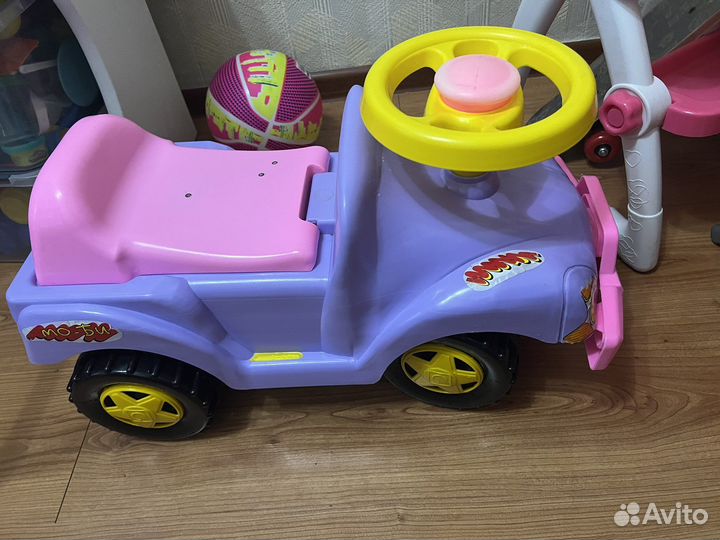 Машинка-каталка