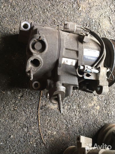 Компрессор кондиционера Toyota 447200