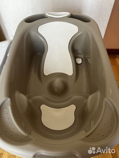 Пеленальный столик с ванночкой cam