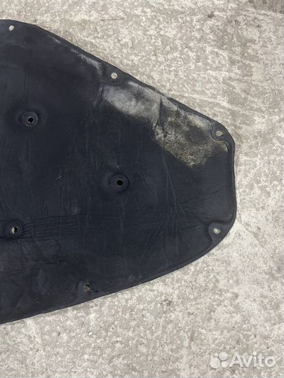 Шумоизоляция капота bmw f30