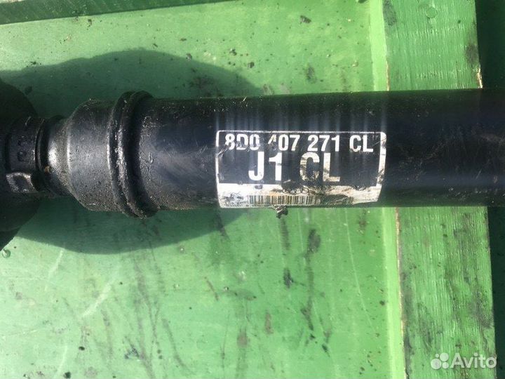 Полуось (привод) передний левый Skoda Superb