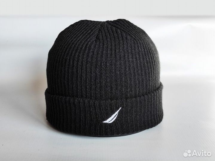 Шапка с отворотом 