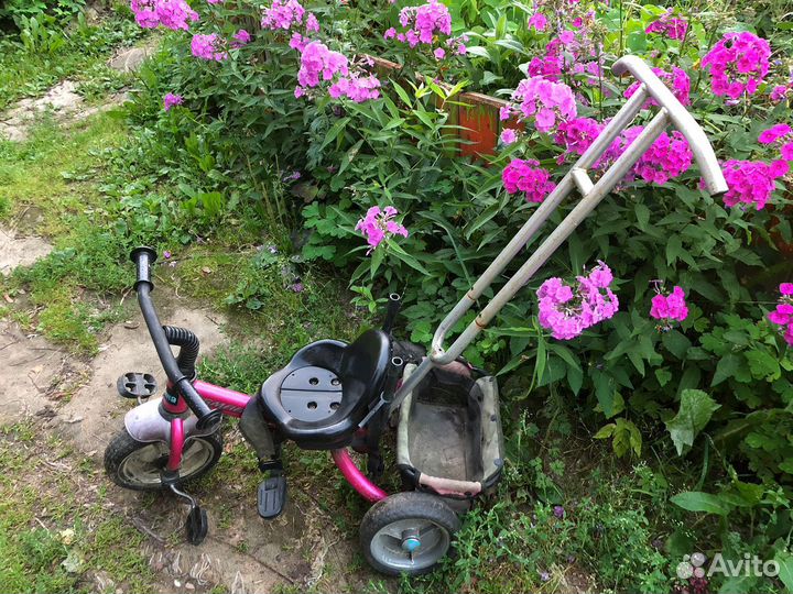 Трехколесный детский велосипед