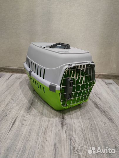 Переноска для животных с железной дверцей до 12 кг