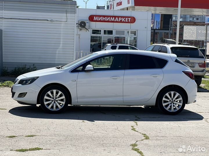 Opel Astra 1.4 AT, 2011, 68 000 км