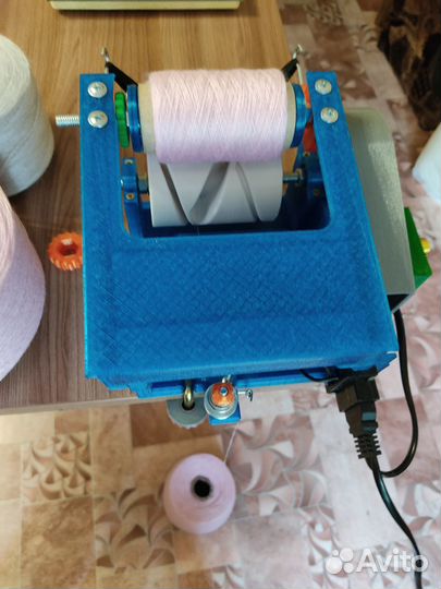Электрическая моталка для пряжи на втулку