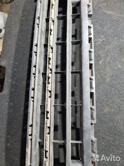 Решетка в бампер Volkswagen Jetta 6 2018