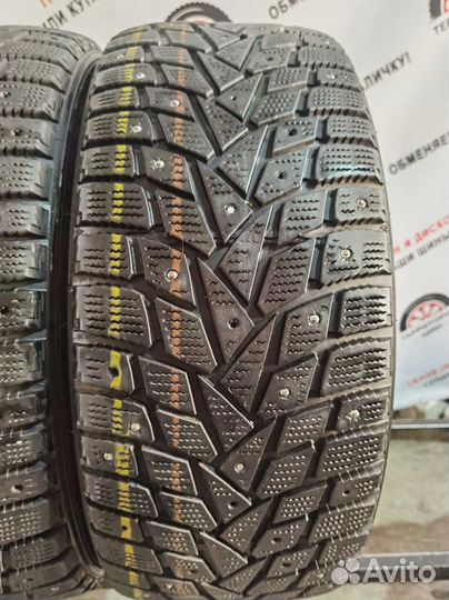 Dunlop SP Winter Ice 02 235/45 R17 97T