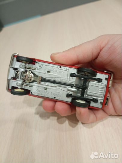 Модель СССР 1 43 Волга газ