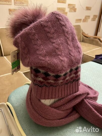 Шапка женская вязаная