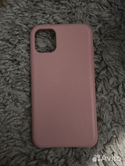 Чехол на iPhone 11