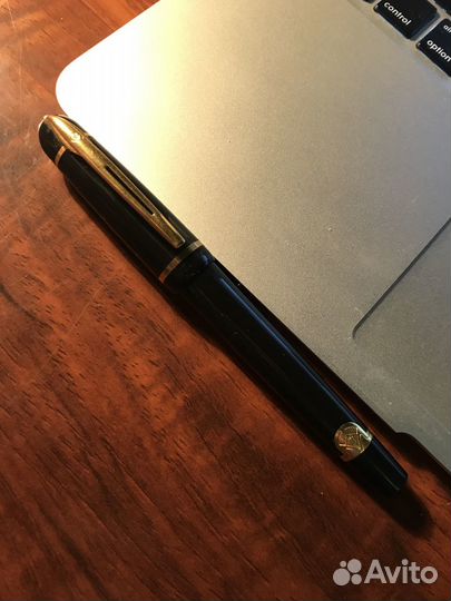 Перьевая ручка Waterman