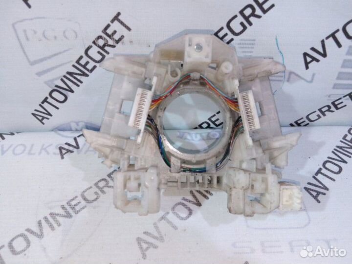 Корпус подрулевых переключателей Mitsubishi L200