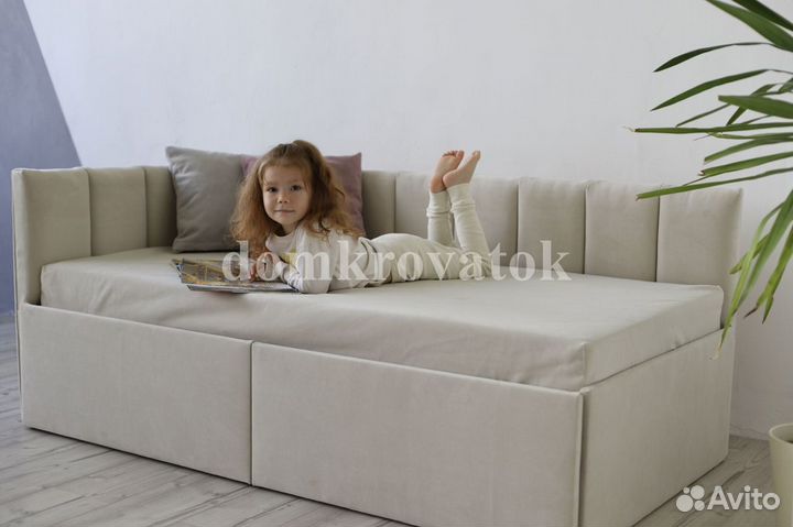 Детская кровать от 3 лет мягкая