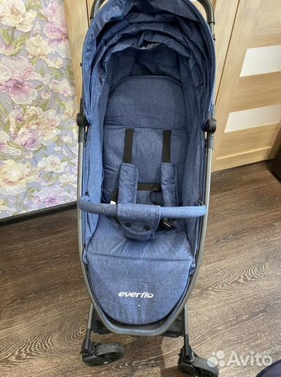 Прогулочная коляска