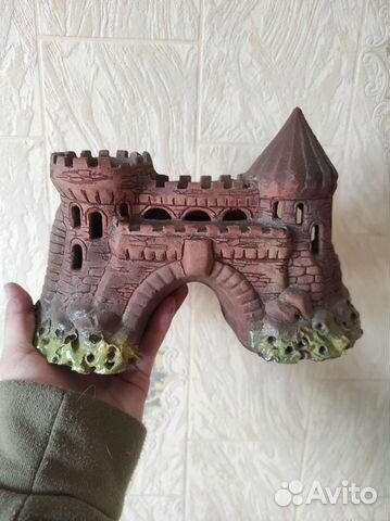 Замок для аквариума