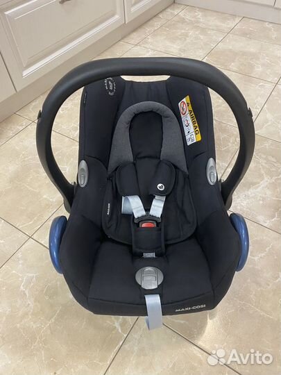 Автолюлька maxi cosi cabrio fix