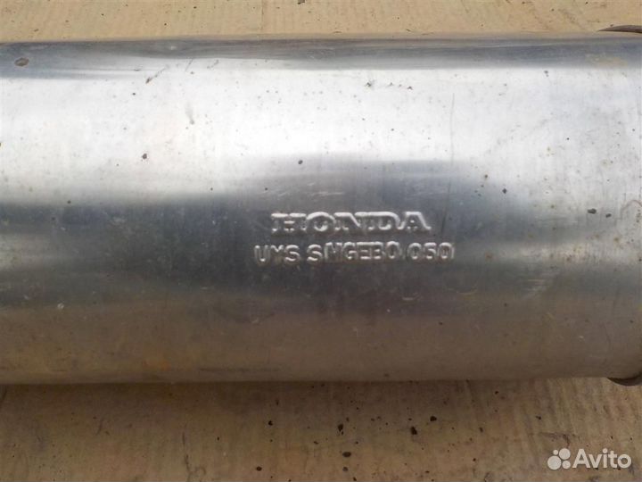 Средняя часть глушителя Honda Civic 5D viii 2006