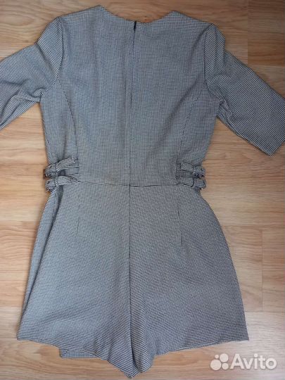 Комбинезон женский с шортами