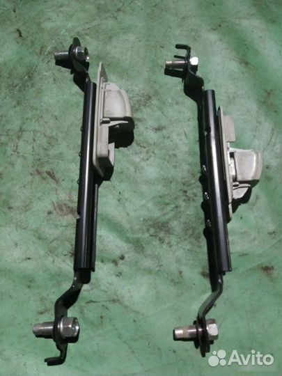 Механизм регулировки высоты ремня безопасности