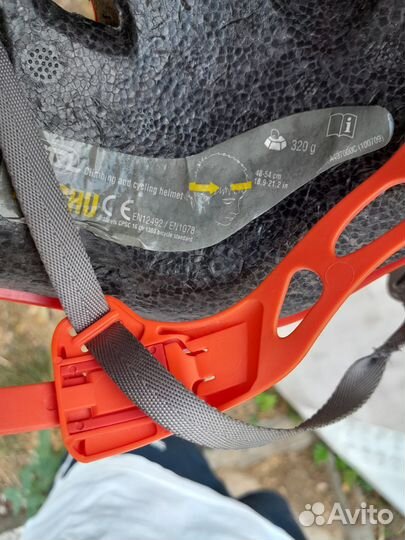 Каска альпинистская Petzl оранжевая