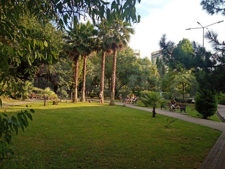 2-к. квартира, 72 м², 2/3 эт.