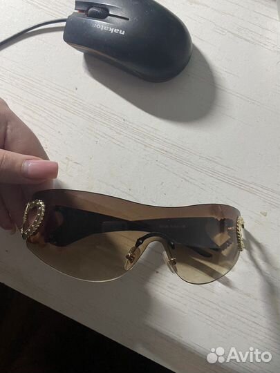 Солнечные очки женские