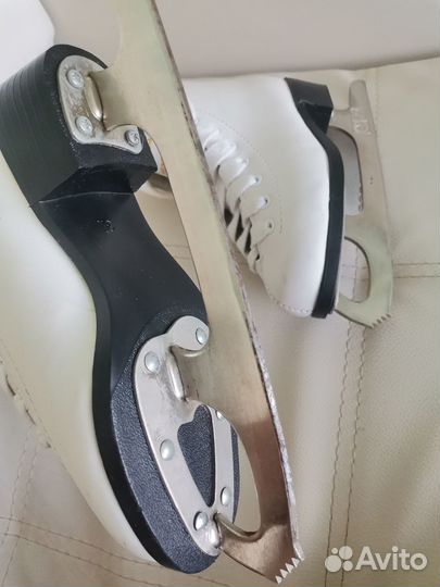 Коньки фигурные Graf montana gold детские