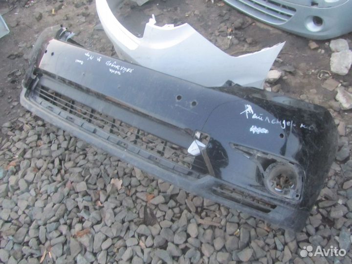 Бампер передний Highlander 2 2010-2013) 5211948962