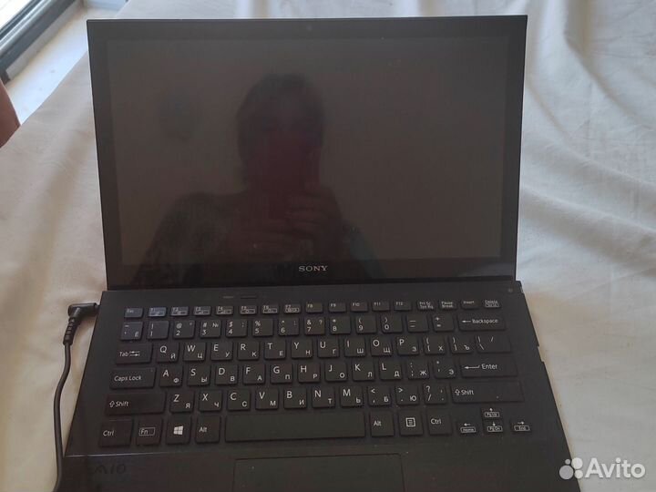 Ноутбук Sony vaio SVP132ACV