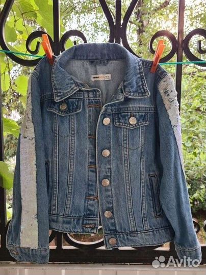 Джинсовая куртка для девочки