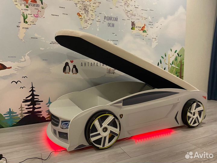 Детская кровать машина новая