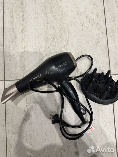 Фен rowenta